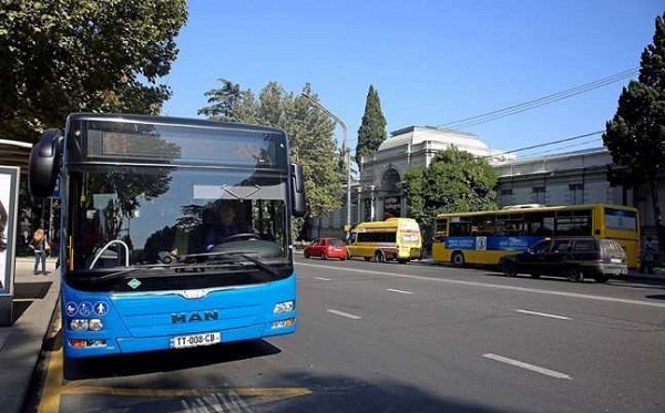 Муниципальный транспорт в Грузии запустят с 8 февраля