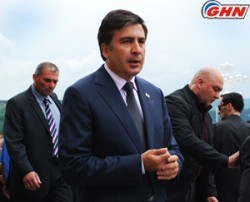 Президент Грузии открыл новые больницы