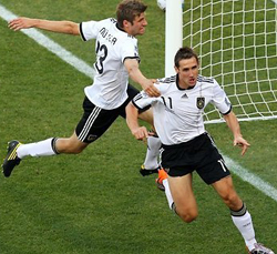 Сборная Германии разгромила команду Англии на Чемпионате мира по футболу в ЮАР