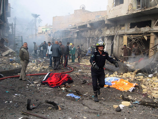 Число жертв серии террактов в Ираке увеличилось до 78 человек