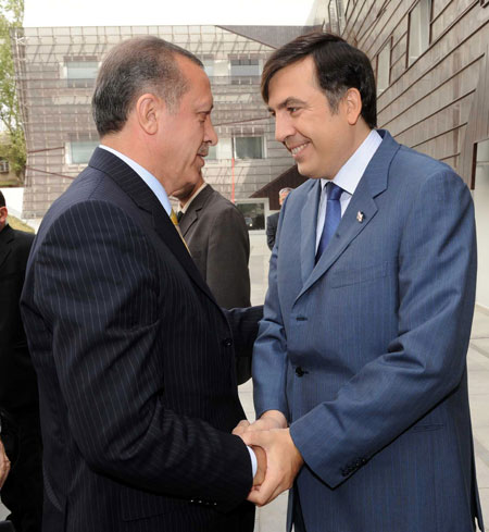 Премьер-министр Турции поблагодарил президента Грузии