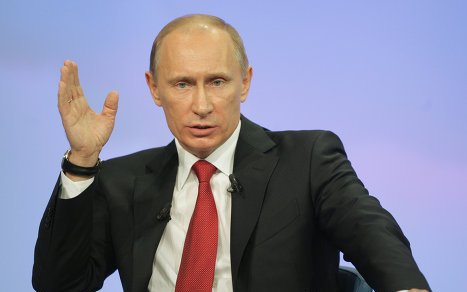 Рейтинг президента Владимира Путина начал снижаться