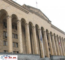 В Парламенте Грузии передумали увеличивать число депутатов