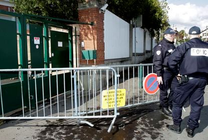 В Париже прогремел взрыв у посольства Индонезии