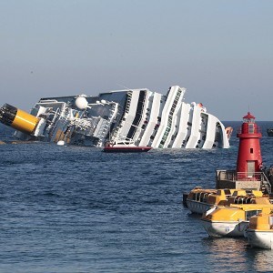 Еще одного погибшего обнаружили на лайнере Costa Concordia в Италии